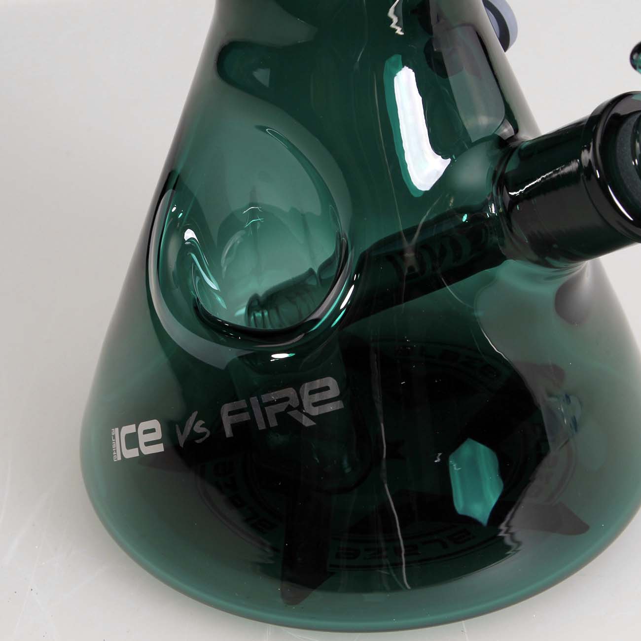 Blaze Glass -  Icebong Fire vs. Ice | Grün